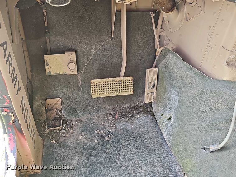 image for item DT6935 1990 AM General M998 SUV