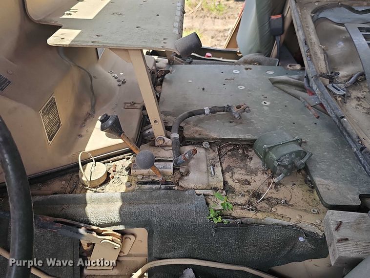 image for item DT6935 1990 AM General M998 SUV