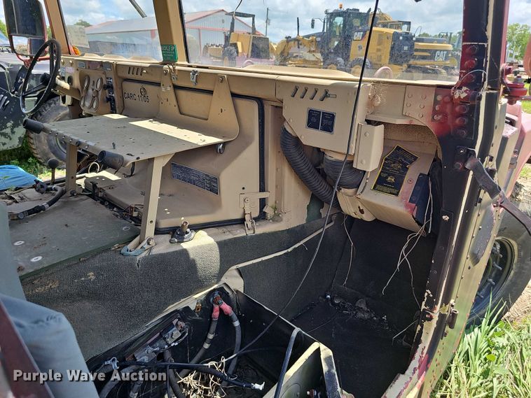 image for item DT6935 1990 AM General M998 SUV