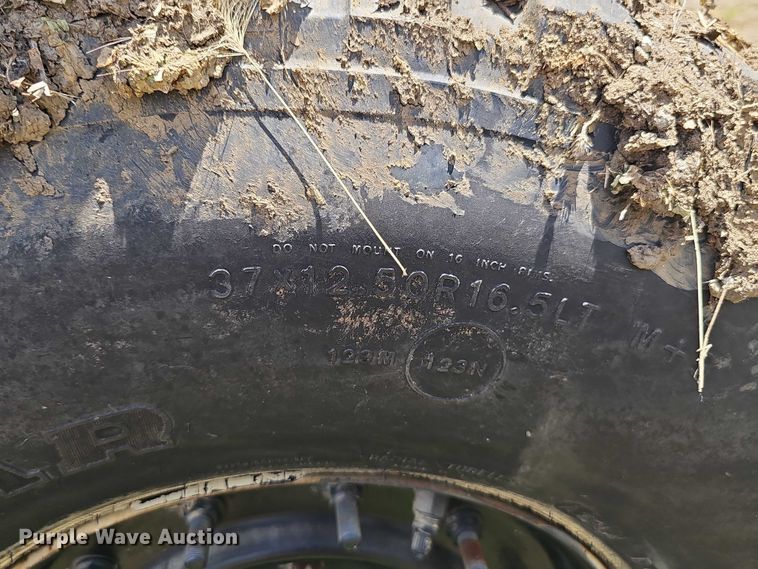 image for item DT6935 1990 AM General M998 SUV