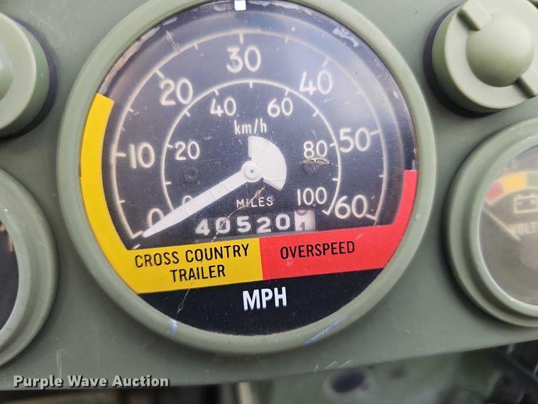 image for item DT6936 1991 AM General M1038 SUV