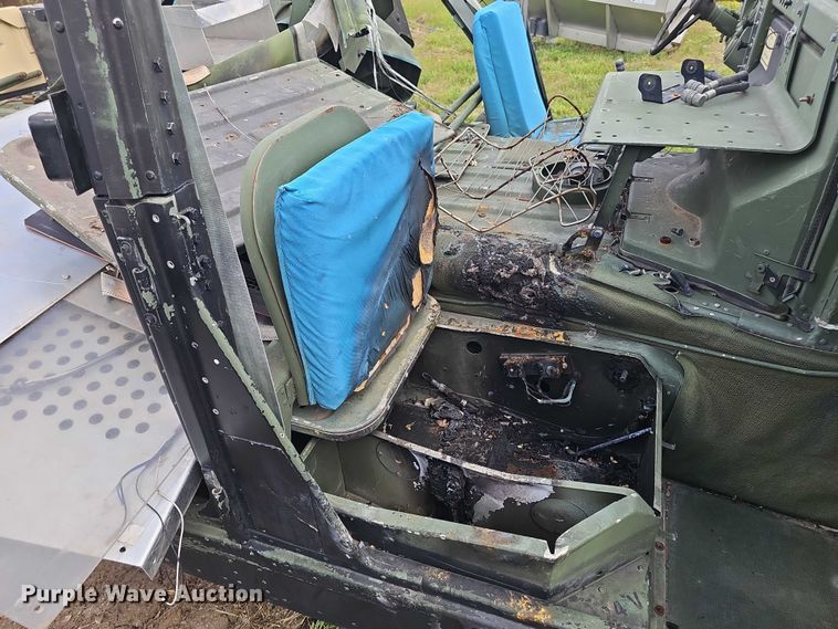 image for item DT6936 1991 AM General M1038 SUV