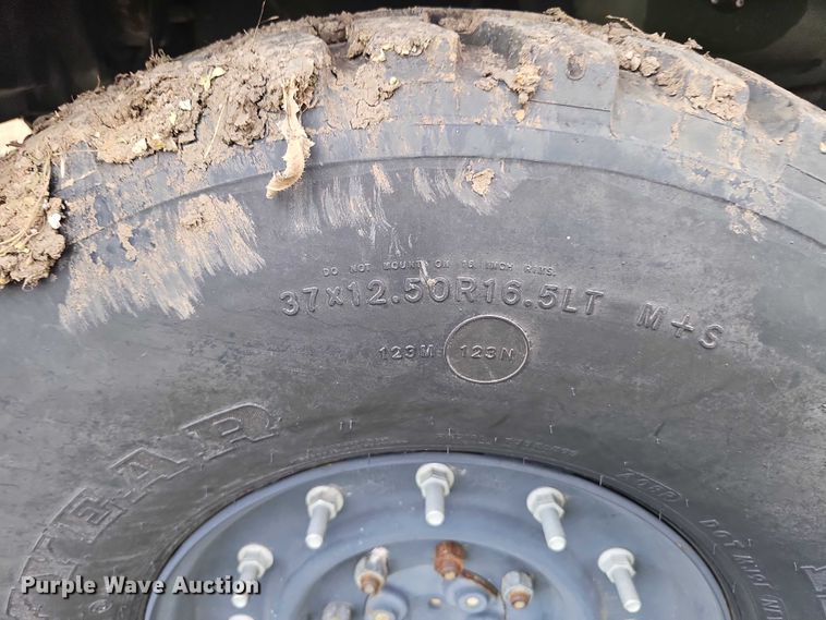 image for item DT6936 1991 AM General M1038 SUV