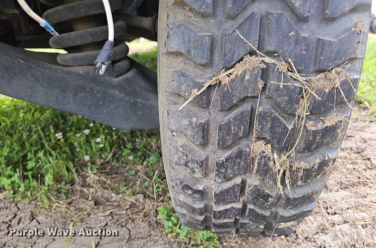 image for item DT6936 1991 AM General M1038 SUV