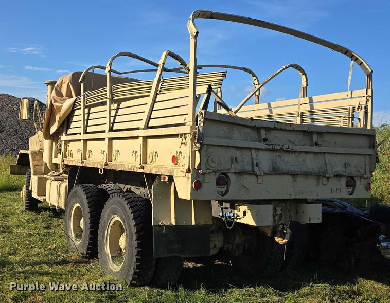 image for item DT6937 2002 AM General M925AI flatbed truck