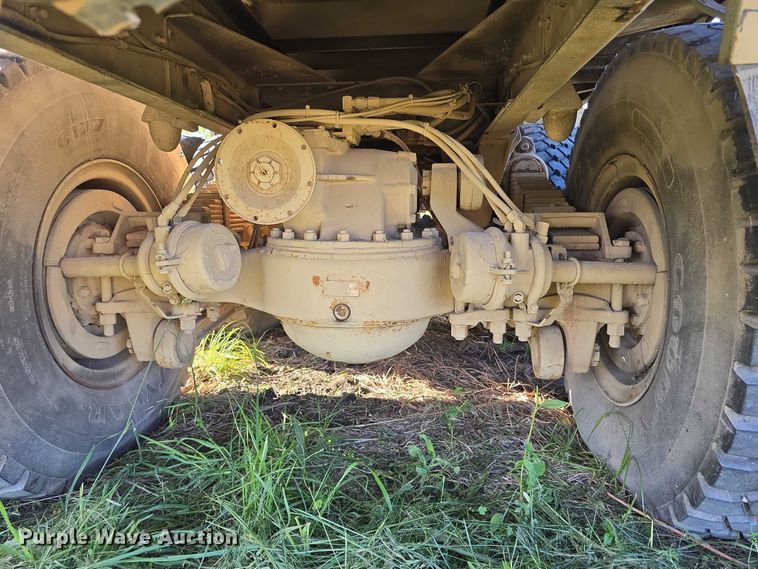 image for item DT6937 2002 AM General M925AI flatbed truck