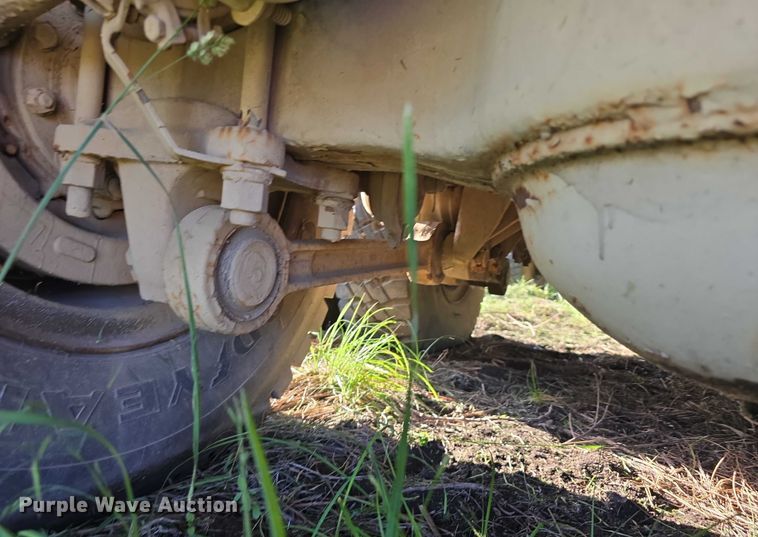 image for item DT6937 2002 AM General M925AI flatbed truck