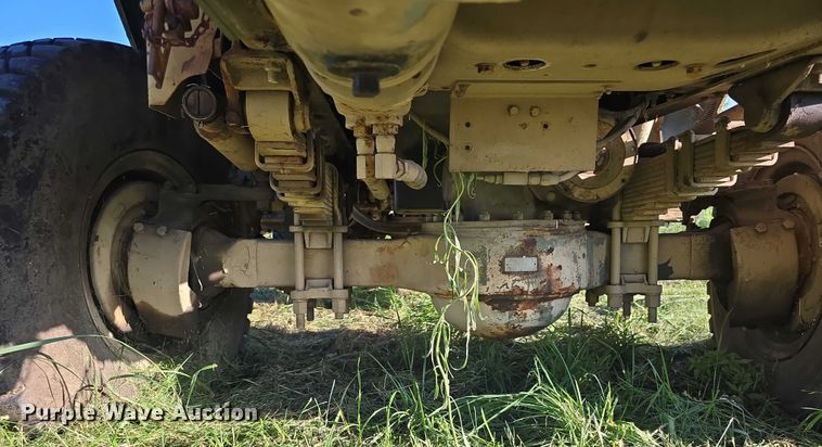 image for item DT6937 2002 AM General M925AI flatbed truck