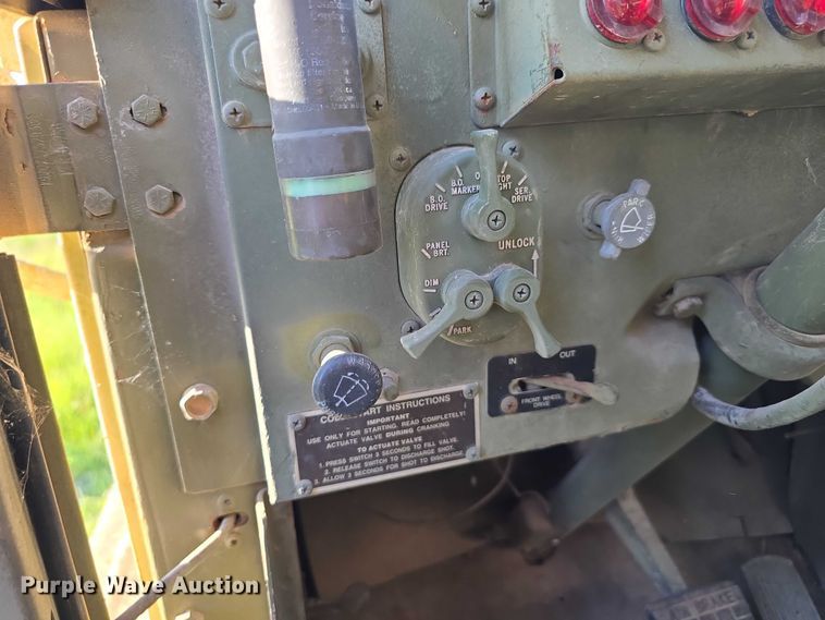 image for item DT6937 2002 AM General M925AI flatbed truck