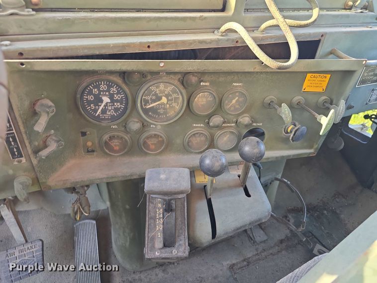 image for item DT6937 2002 AM General M925AI flatbed truck