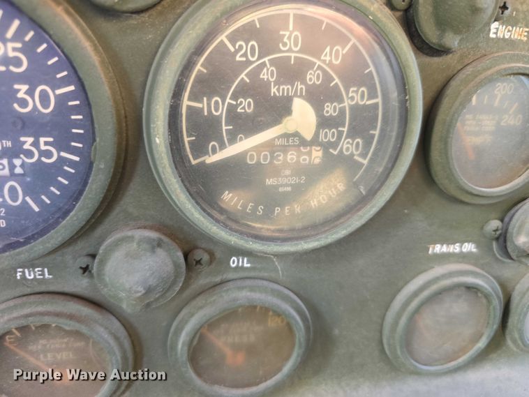 image for item DT6937 2002 AM General M925AI flatbed truck