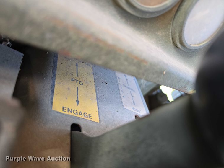 image for item DT6937 2002 AM General M925AI flatbed truck