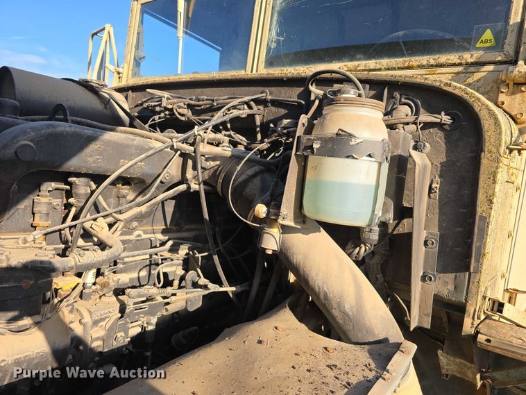 image for item DT6937 2002 AM General M925AI flatbed truck