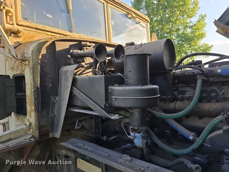 image for item DT6937 2002 AM General M925AI flatbed truck