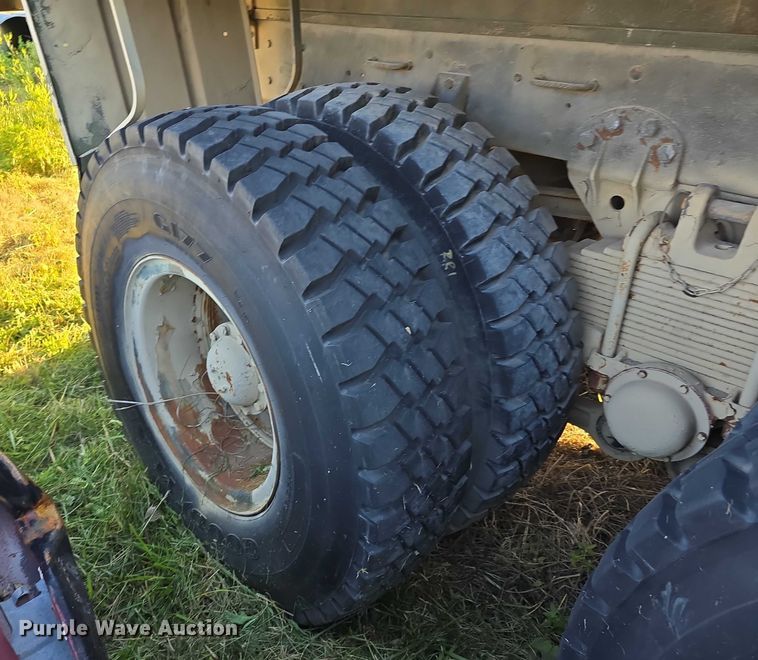 image for item DT6937 2002 AM General M925AI flatbed truck