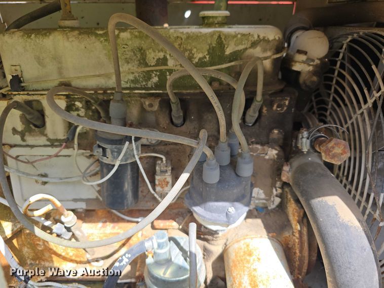 image for item DT6941 Sullair air compressor