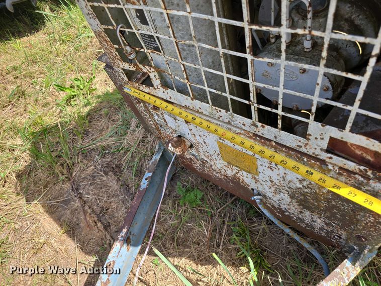 image for item DT6941 Sullair air compressor