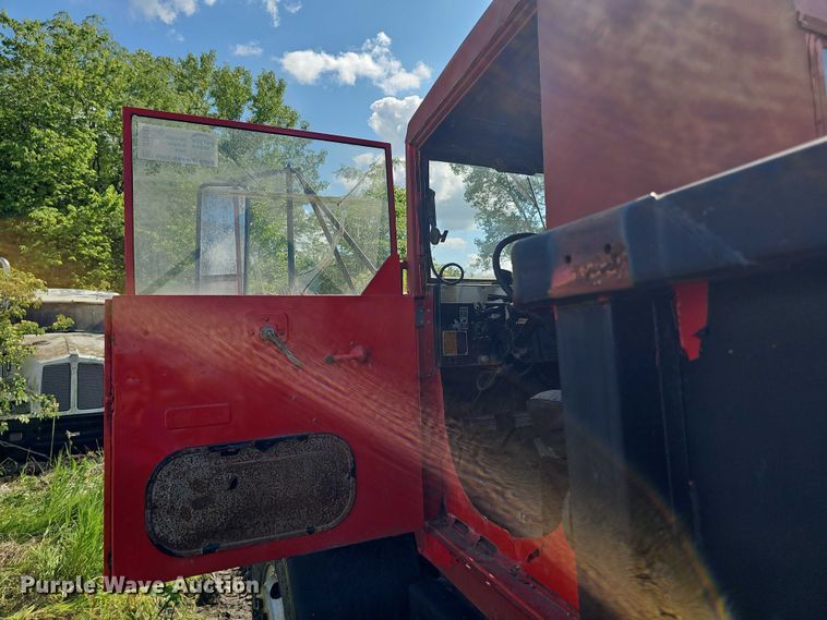 image for item DT6942 1969 AM General M54A1CW0/W flatbed truck