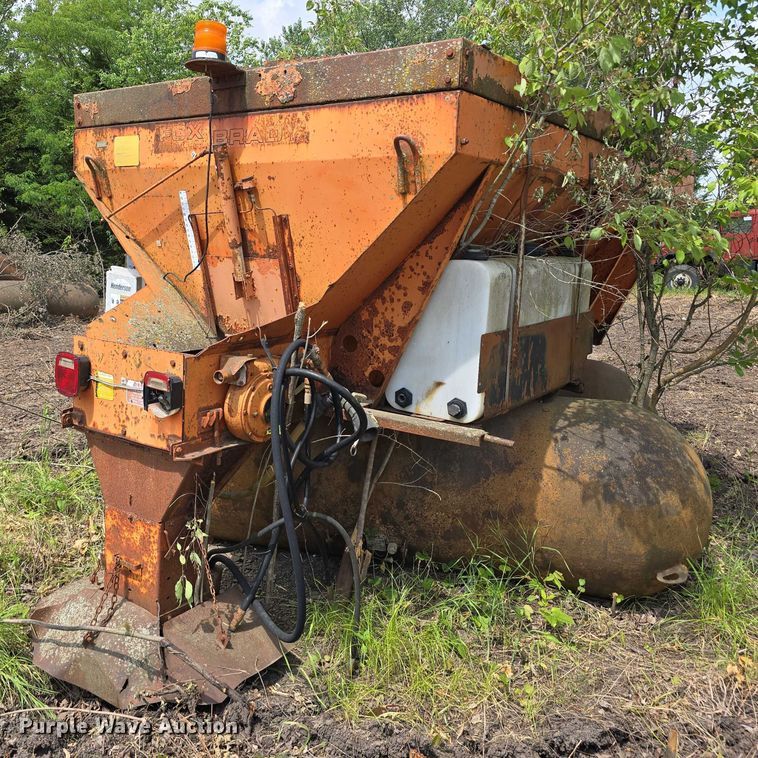 image for item DT6943 (3) spreaders