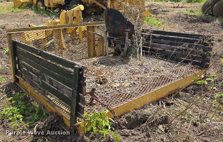 image for item DT6944 Ripper attachment