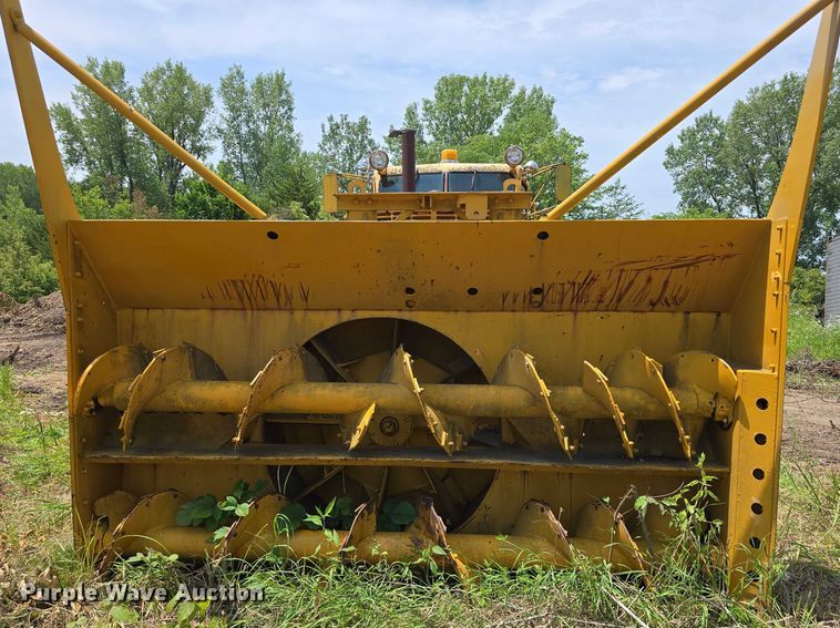 image for item DT6945 1981 Oshkosh WT-2206 snowblower truck