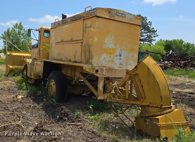image for item DT6945 1981 Oshkosh WT-2206 snowblower truck