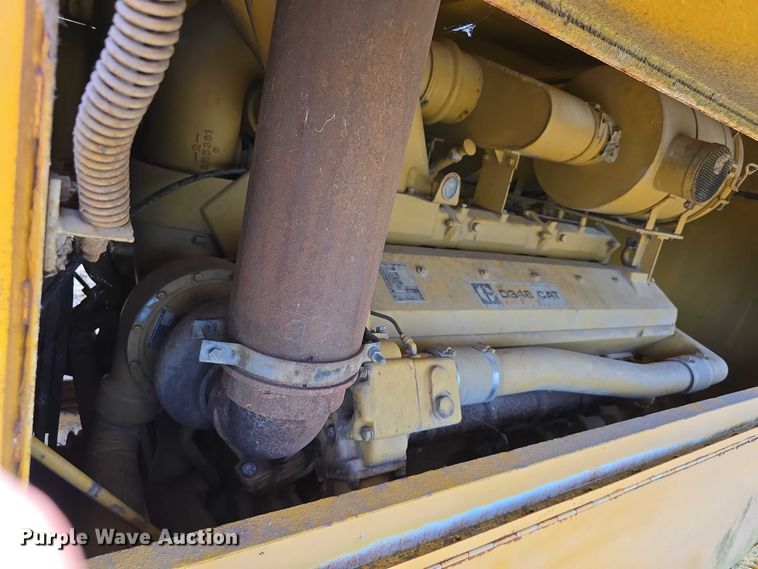 image for item DT6945 1981 Oshkosh WT-2206 snowblower truck