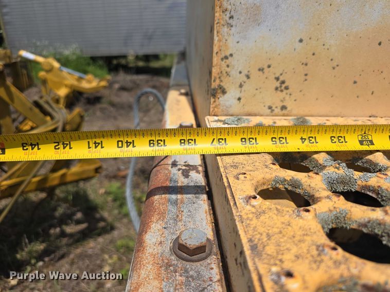 image for item DT6945 1981 Oshkosh WT-2206 snowblower truck