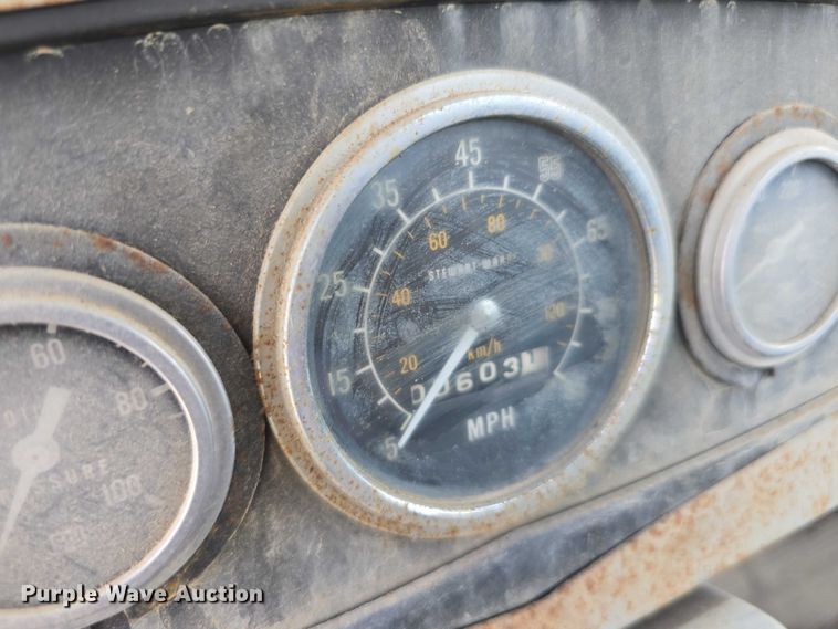 image for item DT6945 1981 Oshkosh WT-2206 snowblower truck