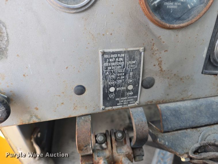 image for item DT6945 1981 Oshkosh WT-2206 snowblower truck