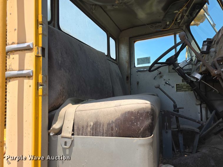 image for item DT6945 1981 Oshkosh WT-2206 snowblower truck