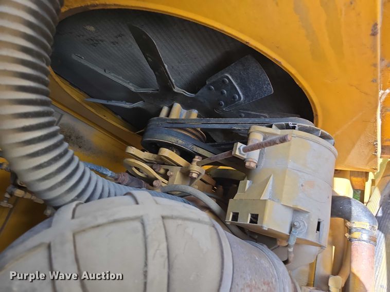 image for item DT6945 1981 Oshkosh WT-2206 snowblower truck