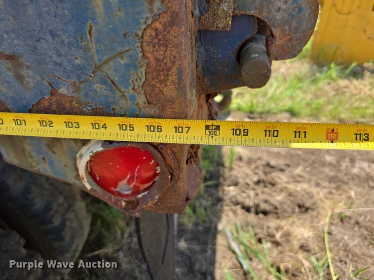 image for item DT6946 1985 International S1700 dump truck