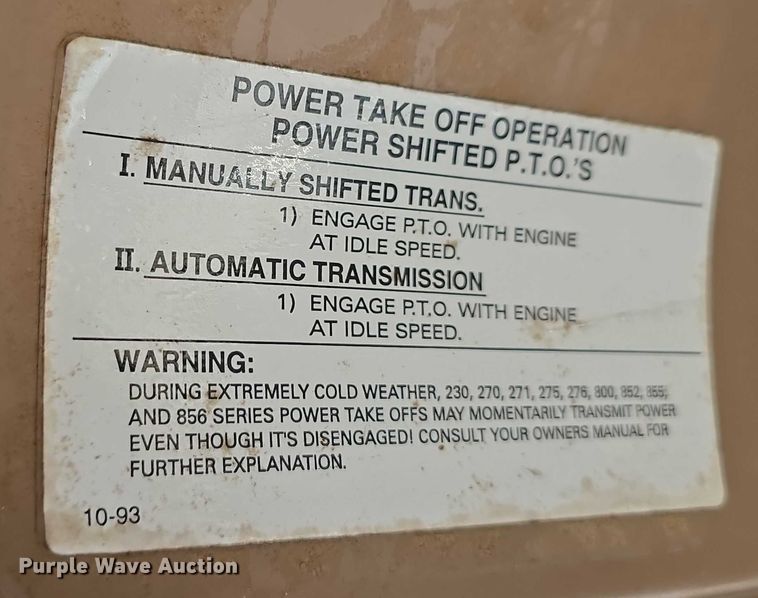 image for item DT6946 1985 International S1700 dump truck