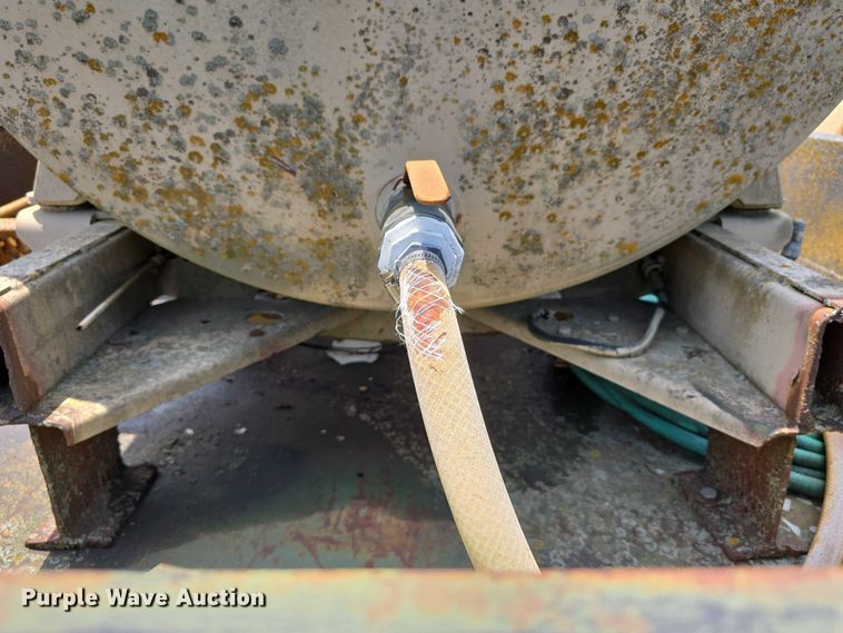 image for item DT6947 1972 AM General dump flatbed truck