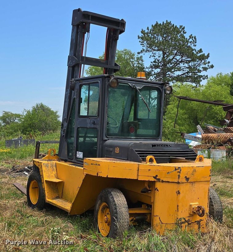 image for item DT6948 Wiggins W150Y forklift