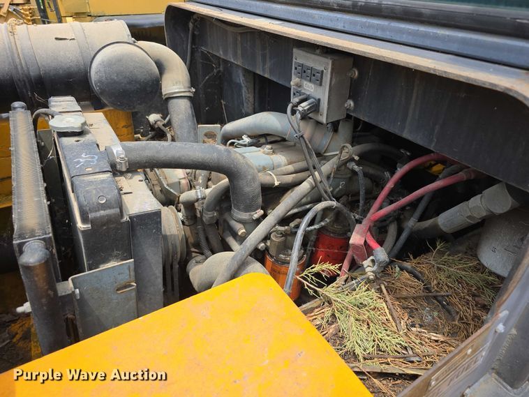 image for item DT6948 Wiggins W150Y forklift