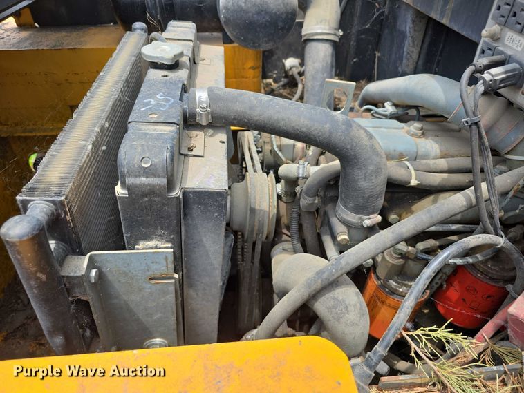 image for item DT6948 Wiggins W150Y forklift