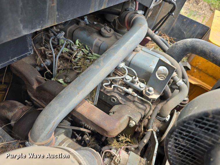 image for item DT6948 Wiggins W150Y forklift