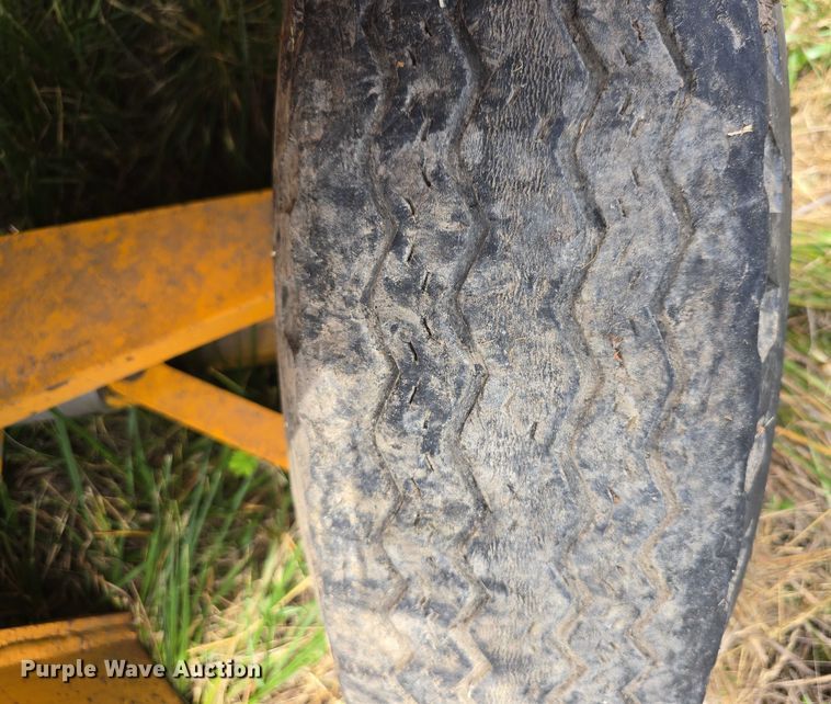 image for item DT6948 Wiggins W150Y forklift