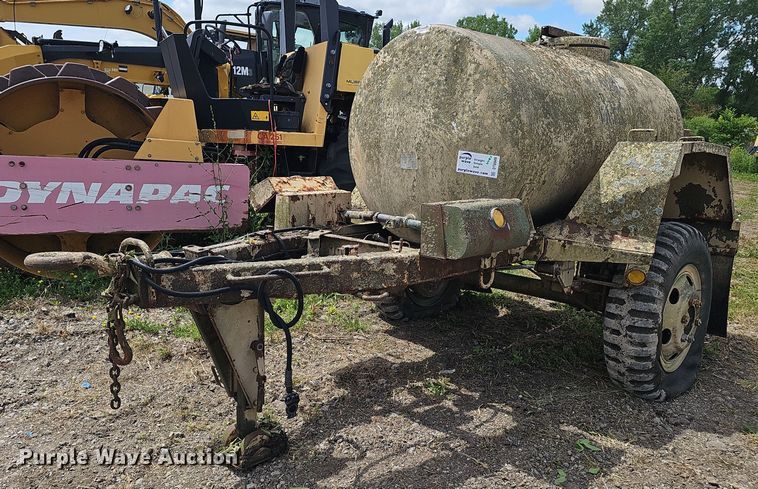 image for item DT6949 1987 Aero Welding Inc. tank trailer