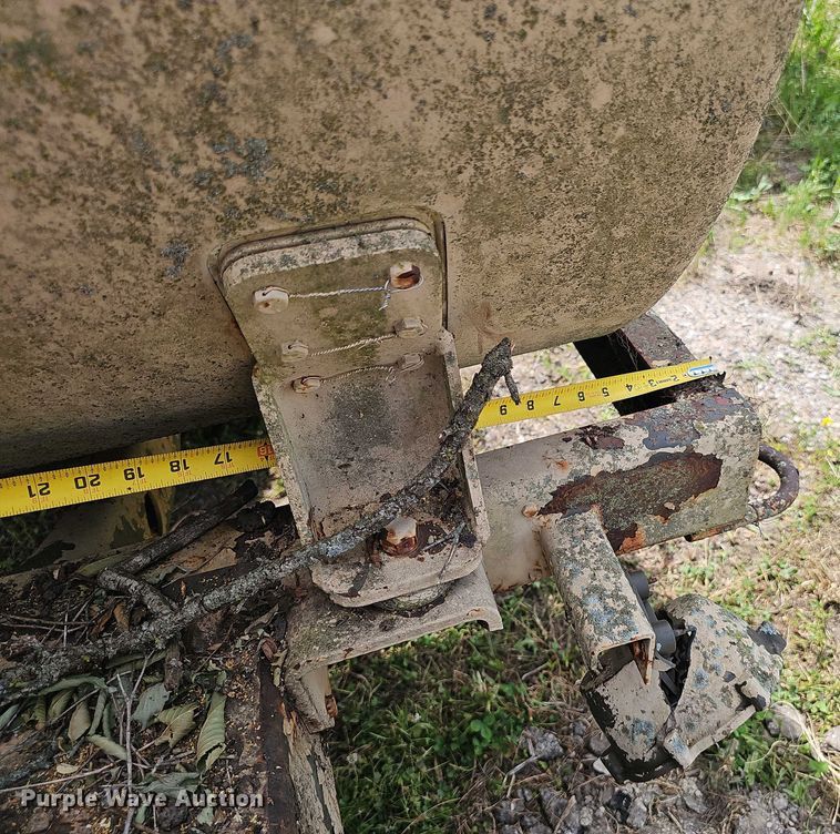 image for item DT6949 1987 Aero Welding Inc. tank trailer