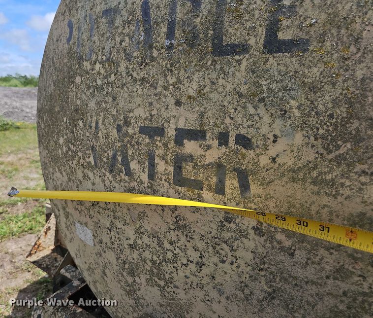 image for item DT6949 1987 Aero Welding Inc. tank trailer