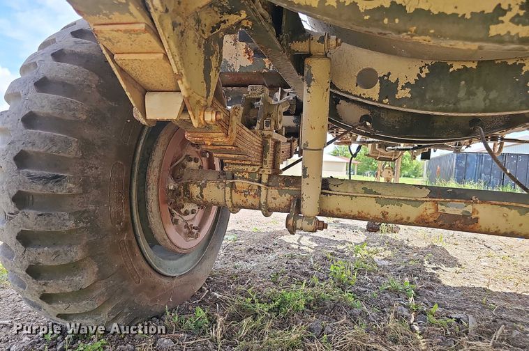 image for item DT6949 1987 Aero Welding Inc. tank trailer