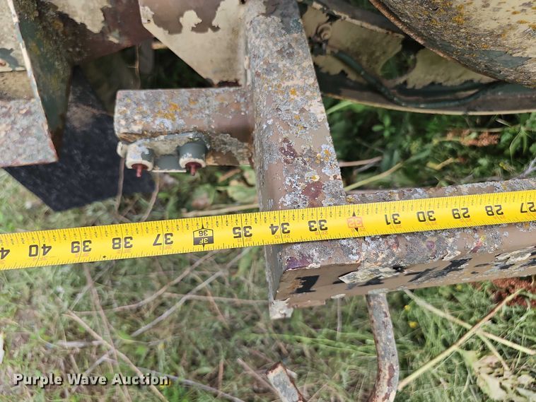 image for item DT6953 (3) tank trailers