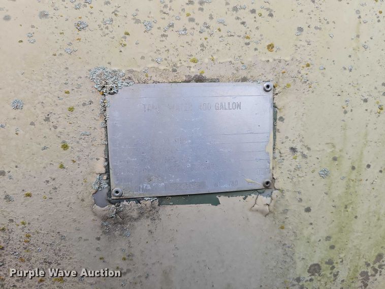 image for item DT6953 (3) tank trailers