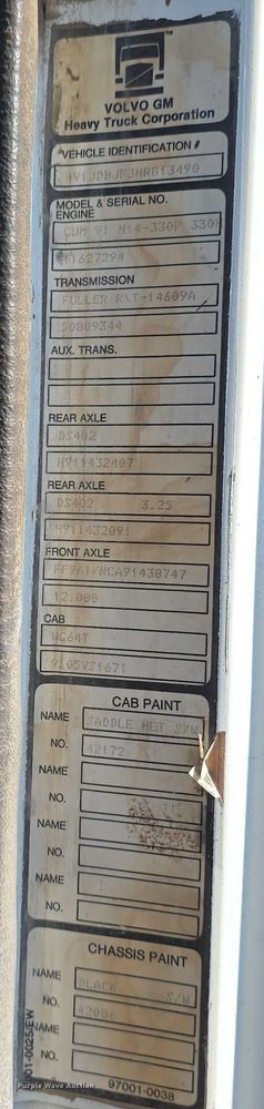 image for item DT6956 1992 White GMC WG Series semi truck