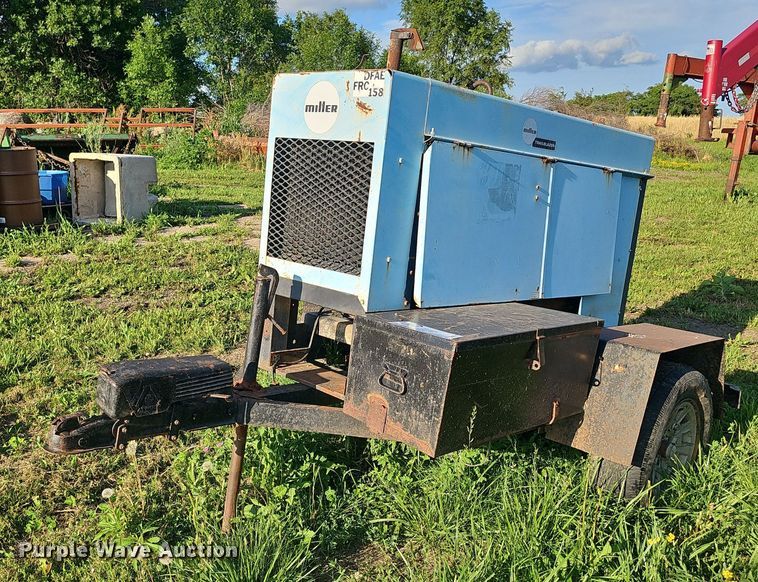 image for item DT6957 Miller Trailblazer welder/generator