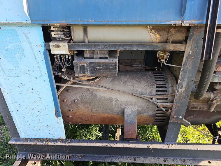image for item DT6957 Miller Trailblazer welder/generator