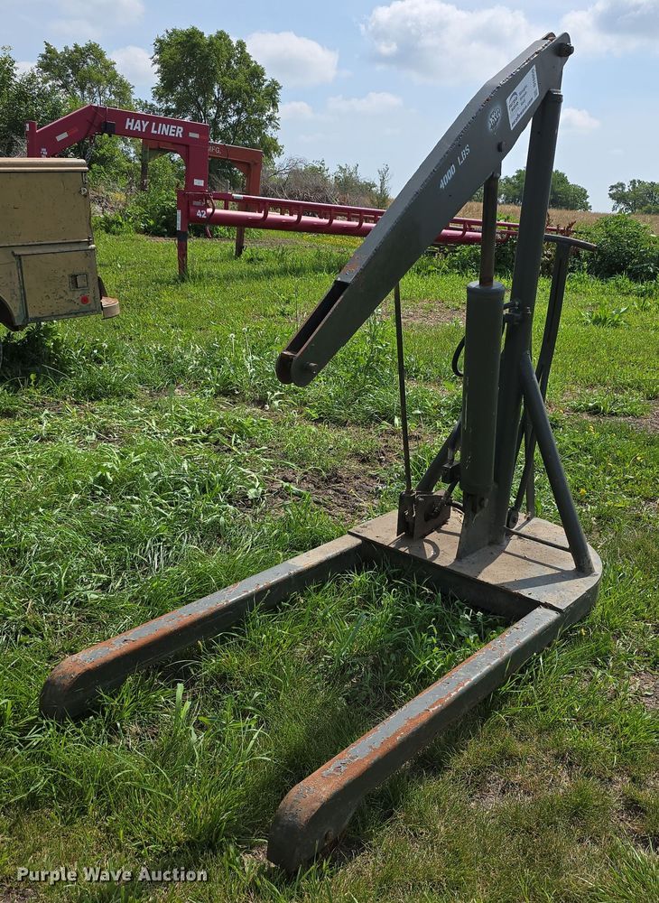 image for item DT6959 Ruger HP2A engine hoist